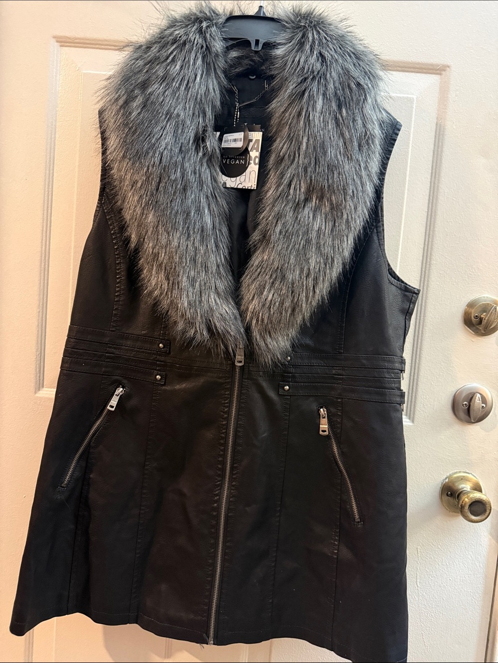 Vegan Faux Fur Removable Collar Black Vest Size  2X
